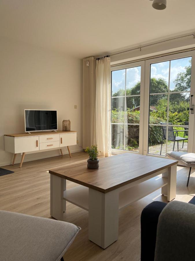 Ferienwohnung II Im Idyllischen Gulfhof Krummhoern Exterior photo